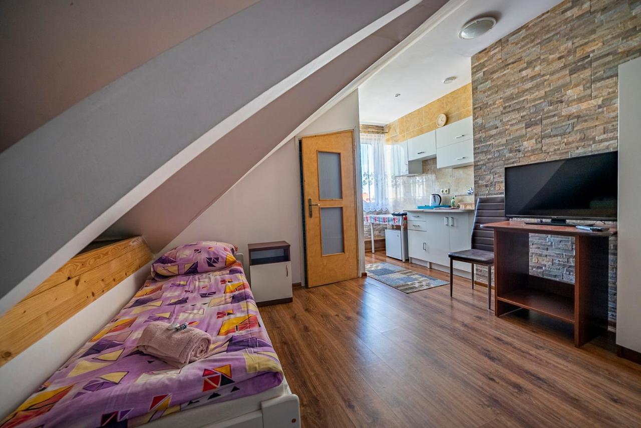 Pod Jedynkami Apartment Wladyslawowo Ngoại thất bức ảnh